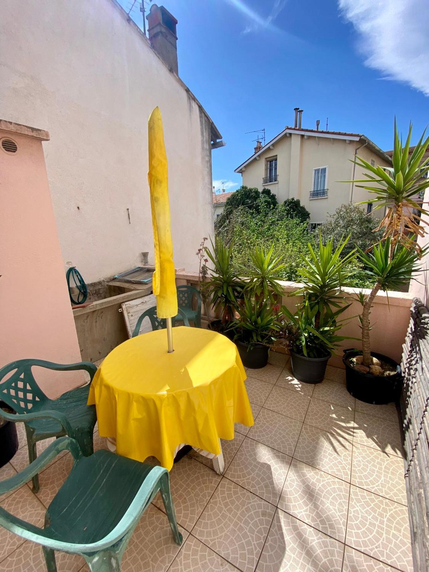 Grand Appartement En Centre Ville Avec Terrasse Perpiñán Exterior foto
